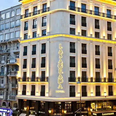Otel Lasagrada 5*