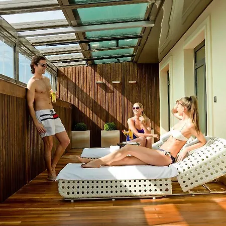 Lasagrada Otel 5*