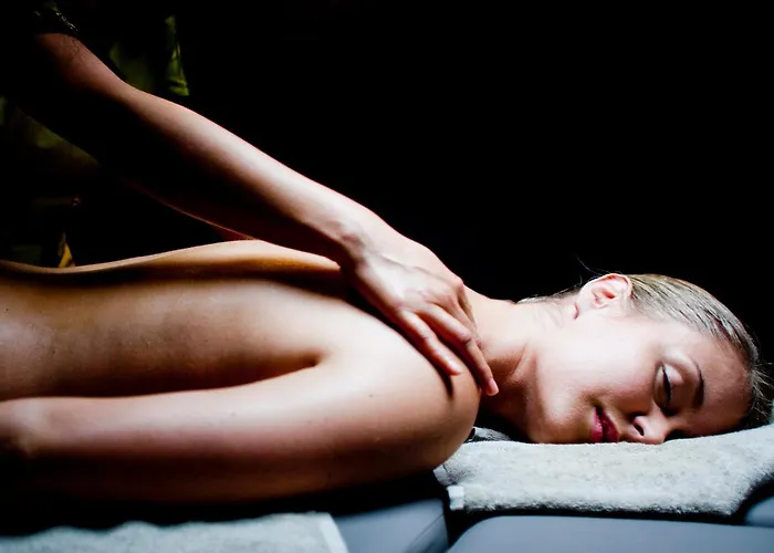 Отель Lasagrada 5*