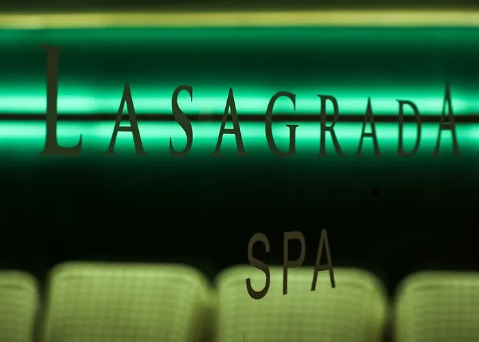 Lasagrada Отель