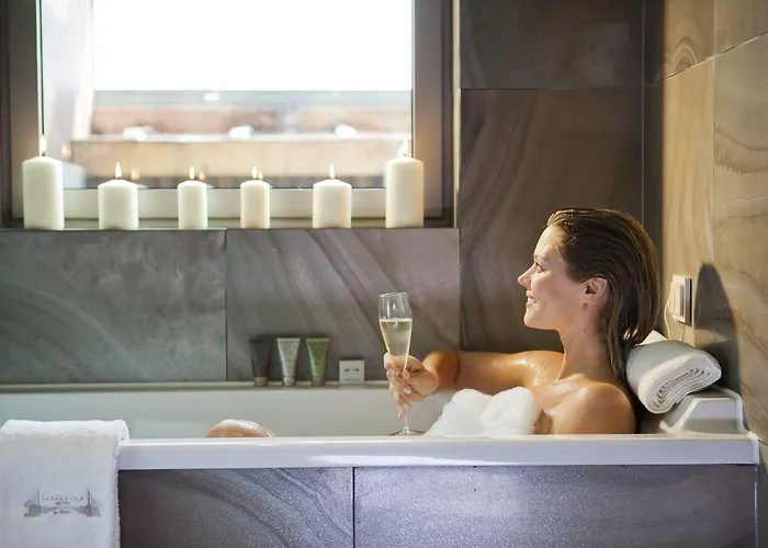 Отель Lasagrada